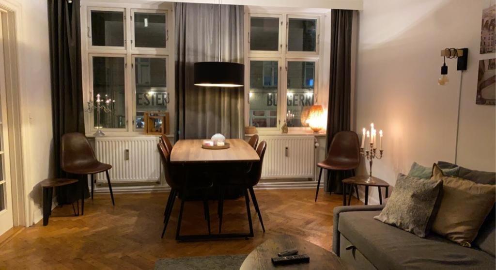 Centrally Located 4 Room Apartment København Ngoại thất bức ảnh